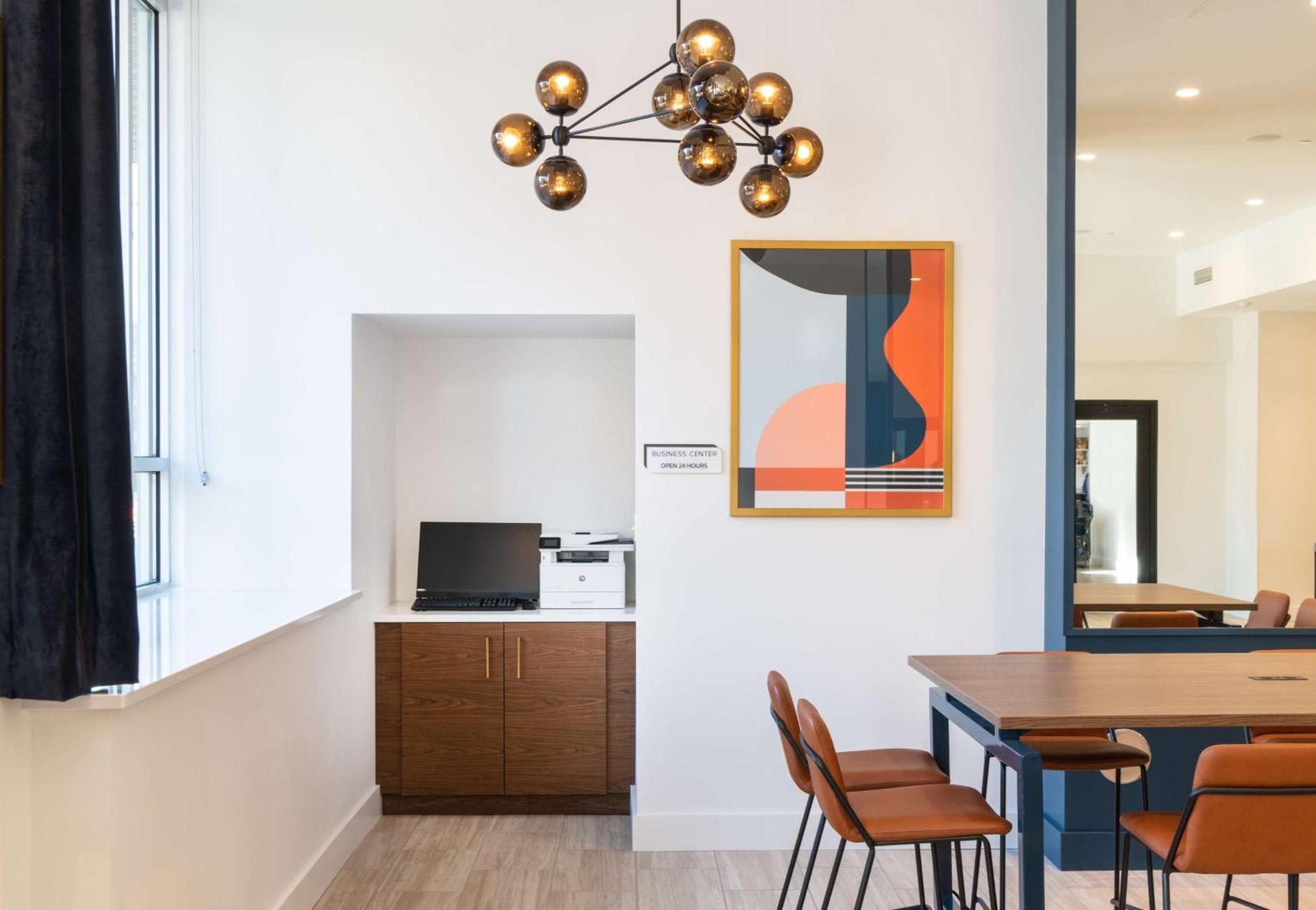 Hilton Garden Inn Flint Downtown Dış mekan fotoğraf