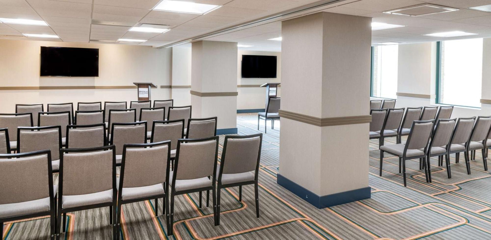 Hilton Garden Inn Flint Downtown Dış mekan fotoğraf